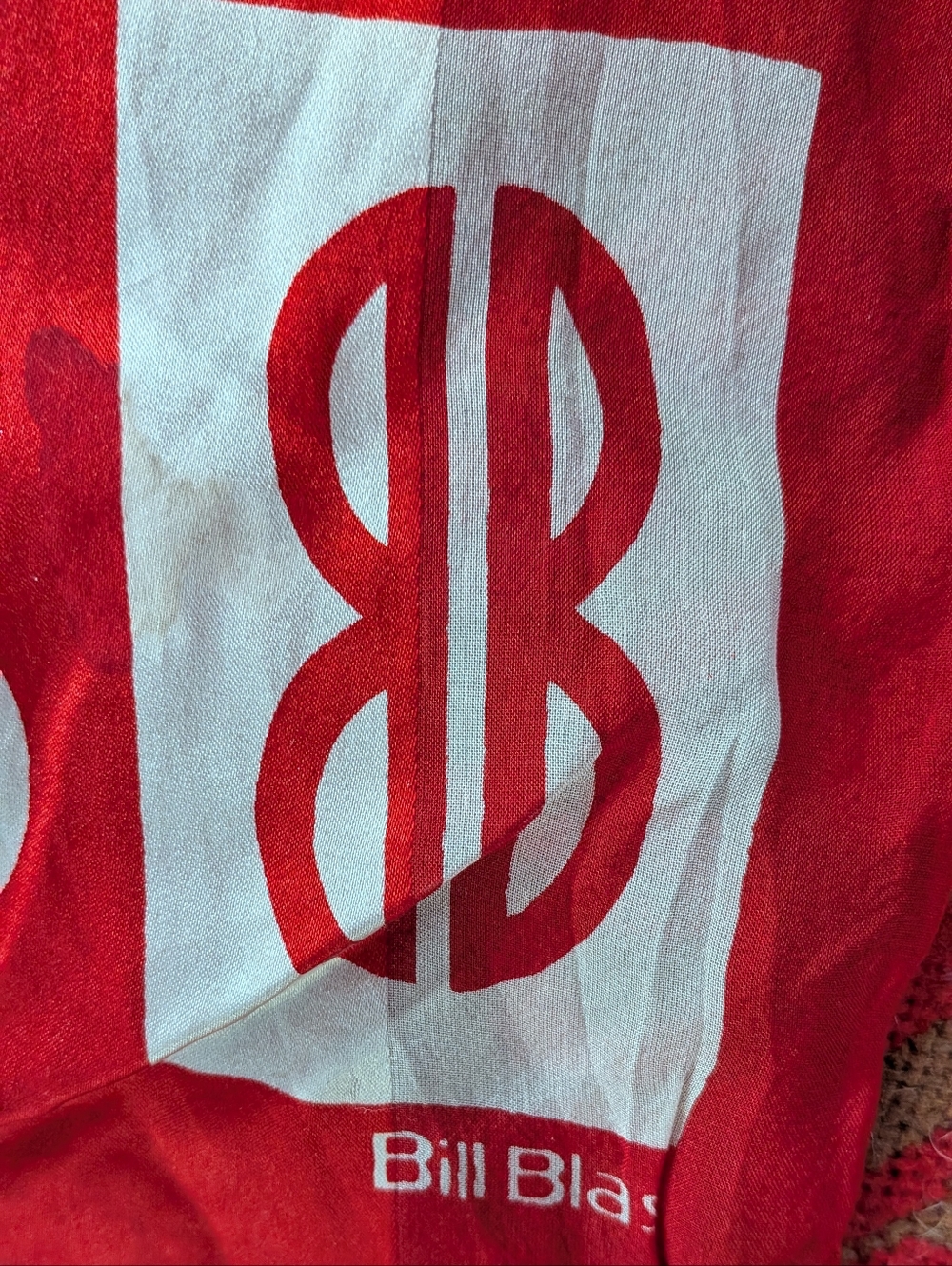 bill blass Red and White Signature Logo Scarf. Silk